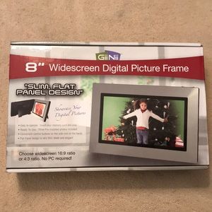 NWT Giinii 8” LCD Widescreen Digital Picture Frame